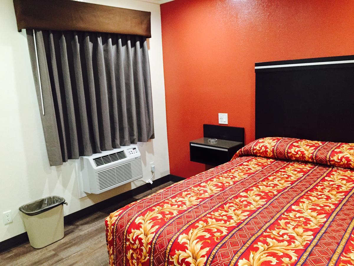 Sunrise Motel Westmont Εξωτερικό φωτογραφία
